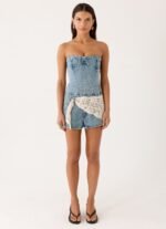 Avedon Scarf Denim Mini Shorts - Light Wash - Image 6