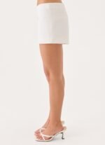 Yena Crepe Low Rise Shorts - White - Image 5